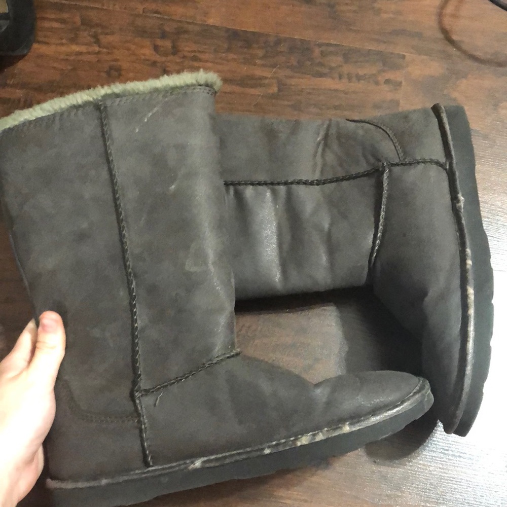 Boots - Picture 2 of 2